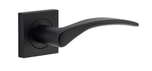 Load image into Gallery viewer, Oxford Lever on Sq Rose