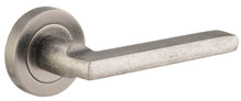 Load image into Gallery viewer, Baltimore Lever on Rnd Rose