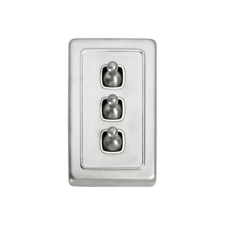 TRADCO 3 GANG FLAT PLATE TOGGLE SWITCHES - W72MM